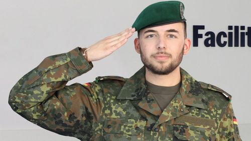Military Recruiting: Wir rekrutieren Soldaten